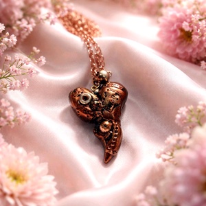 Valentin napi steampunk szív medál rózsaarany medálvezetőn, nemesacél réz színű láncon - ékszer - nyaklánc - medálos nyaklánc - Meska.hu