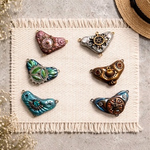 Valentin napi Steampunk medálok Dundi sorozat megrendelésre, lánccal, 1 héten belül - Meska.hu