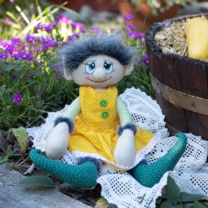 Textil manó  öltöztethető, mozgatható végtagokkal, festett arccal, 40cm, Játék & Sport, Plüssállat & Játékfigura, Manó, Varrás, Hímzés, MESKA
