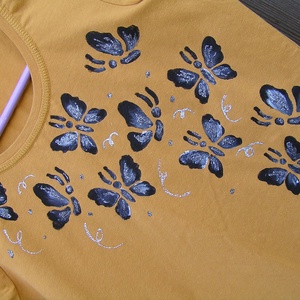 Pillangó mintás,festett, hosszú ujjú női felső (40) - ruha & divat - női ruha - pulóver & kardigán - Meska.hu