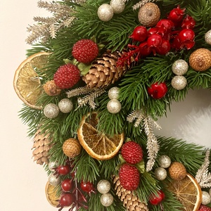 Diótörős ajtódísz, kopogtató, koszorú - karácsony - karácsonyi lakásdekoráció - karácsonyi ajtódíszek - Meska.hu