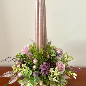 Pasztell rózsaszín, lila adventi, karácsonyi asztaldísz, Karácsony, Adventi díszek, Adventi asztaldísz, Virágkötés, MESKA