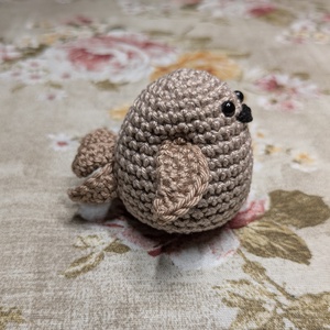 Horgolt amigurumi kisveréb  - játék & sport - plüssállat & játékfigura - madár - Meska.hu