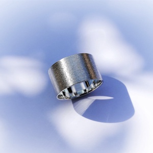 Gyémántfényű, széles ezüst karikagyűrű (49-50-es), Ékszer, Gyűrű, Kerek gyűrű, , MESKA