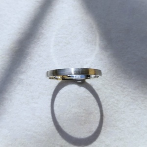 Selyemfényű, vékony, féldomború ezüst karikagyűrű (56-os) - esküvő - ékszer - karikagyűrű - Meska.hu
