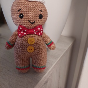 Horgolt mézi, Karácsony, Karácsonyi lakásdekoráció, Karácsonyi manók, figurák, Horgolás, MESKA