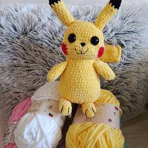 Horgolt Pikachu, Játék & Sport, Plüssállat & Játékfigura, Más figura, Horgolás, MESKA