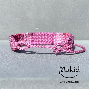 Niké pink mikromakramé karkötő - ékszer - karkötő - karkötő medállal - Meska.hu