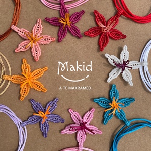 Liliom pink mikromakramé medál - ékszer - nyaklánc - medál - Meska.hu