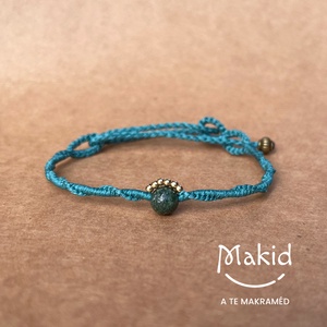 Csavarfonat mikromakramé karkötő - ékszer - karkötő - karkötő medállal - Meska.hu