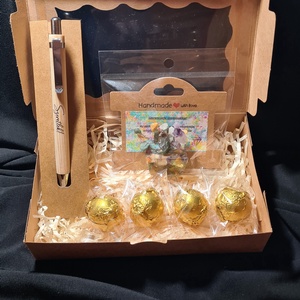 Valentin-napi boldogságbox - élelmiszer - édesség - kézműves csokoládé - Meska.hu