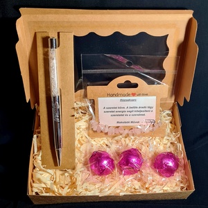 Valentin-napi boldogságbox, Élelmiszer, Édesség, Kézműves csokoládé, Élelmiszer előállítás, MESKA