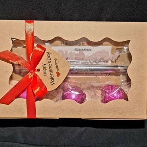 Valentin-napi boldogságbox - élelmiszer - édesség - kézműves csokoládé - Meska.hu