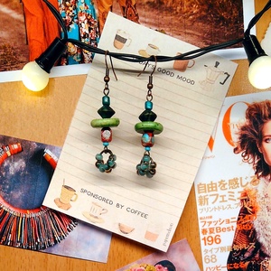 Frida's Green and Blue fülbevaló  - ékszer - fülbevaló - lógó fülbevaló - Meska.hu