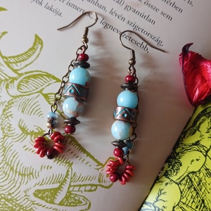 Boudicca fülbevaló, Ékszer, Fülbevaló, Lógó fülbevaló, Gyöngyfűzés, gyöngyhímzés, Csomózás, MESKA