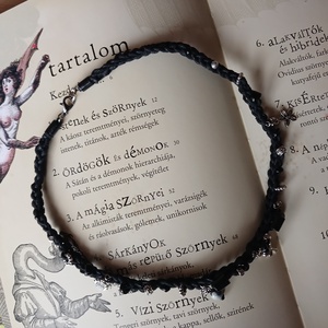 Wednesday nyaklánc - ékszer - nyaklánc - gyöngyös nyaklánc - Meska.hu