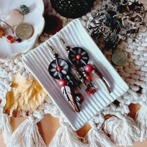 Mangkwan Claws fülbevaló  - Meska.hu