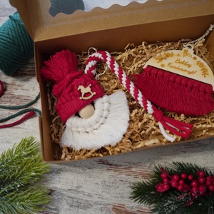 Makramé karácsonyi szett - karácsony - karácsonyi lakásdekoráció - karácsonyfadíszek - Meska.hu