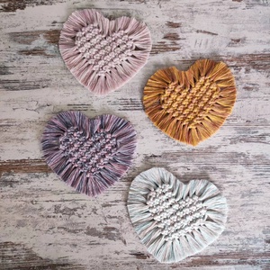 Szív makramé alátét - otthon & életmód - konyhafelszerelés, tálalás - tálalás - tányér- és poháralátét - Meska.hu