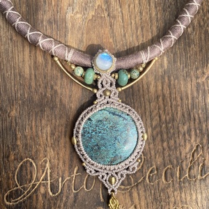 Hatalmas Azurit köves makramé medál. Türkiz Köves Tribal nyaklánc. , Ruha & Divat, Hajdísz & Hajcsat, Hajdísz, Ékszerkészítés, Csomózás, MESKA