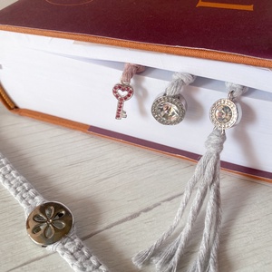 Makramé vékony könyvjelző, Könyv & Zene, Könyvjelző, Csomózás, Újrahasznosított alapanyagból készült termékek, MESKA