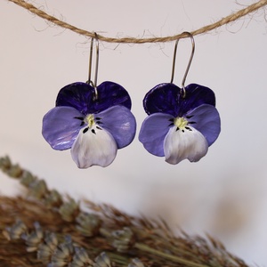 Pansy (Árvácska) - Meska.hu