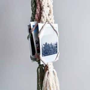 Makramé képtartó Instax mini polaroid fényképhez - otthon & életmód - dekoráció - kép & falikép - képkeret - Meska.hu Makramé képtartó Instax mini polaroid fényképhez - otthon & életmód - dekoráció - kép & falikép - képkeret - Meska.hu