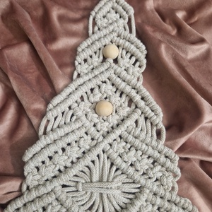 Ajtódísz makramé - karácsony - karácsonyi lakásdekoráció - karácsonyi ajtódíszek - Meska.hu