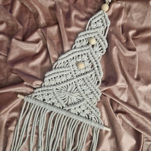 Ajtódísz makramé - karácsony - karácsonyi lakásdekoráció - karácsonyi ajtódíszek - Meska.hu