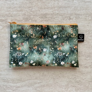 Mezei Virágok Vízálló Neszesszer Zöld, Táska & Tok, Neszesszer, Varrás, MESKA