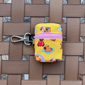 Fülhallgató Méretű Karabineres Mini Neszesszer Kapibara - Meska.hu