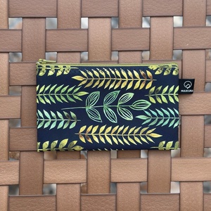 Vízálló Neszesszer Zöld Levelek - Meska.hu