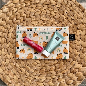 Vízálló Neszesszer Kapibara - táska & tok - neszesszer - Meska.hu