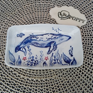 Bálna mintás kerámia tálka, kék-fehér, szögletes - Meska.hu