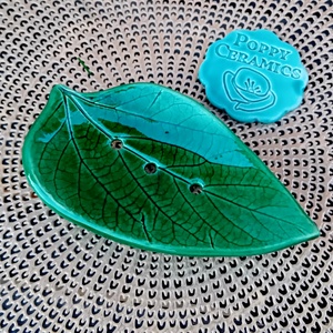 Levél alakú és  mintájú kerámia szappantartó, zöld, Otthon & Életmód, Fürdőszoba, Szappantartó, Kerámia, Festett tárgyak, MESKA