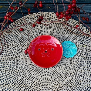 Tulipán mintás  kerámia szappantartó,  piros - otthon & életmód - fürdőszoba - szappantartó - Meska.hu