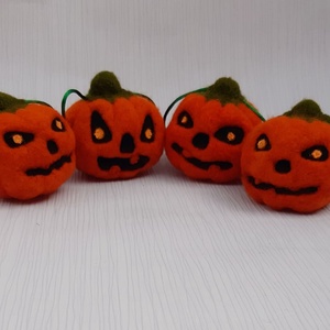 Halloween tök függődísz - otthon & életmód - dekoráció - fali és függő dekoráció - függődísz - Meska.hu