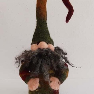 Bigfoot erdei manó, gnóm - őszi gúnyában, Otthon & Lakás, Dekoráció, Asztal és polc dekoráció, Asztaldísz, Nemezelés, Meska