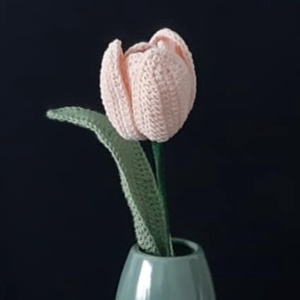 Barack színű tulipán Nők napjára, Anyák napjára, Otthon & Életmód, Virágdekoráció, Virágok, Szálas virág, Horgolás, Mindenmás, MESKA