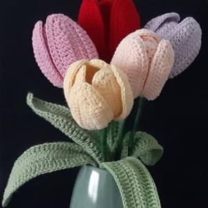 Horgolt tulipán - 5 szál - Nők napjára, Anyák napjára, Otthon & Életmód, Virágdekoráció, Virágok, Szálas virág, Horgolás, Mindenmás, MESKA