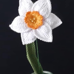 Horgolt nárcisz - Nők napjára, Anyák napjára, Otthon & Életmód, Virágdekoráció, Virágok, Szálas virág, Horgolás, Mindenmás, MESKA