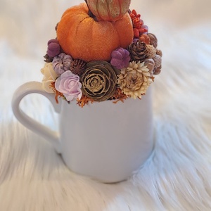 Tök-Latte - Pumpkin Spice őszi bögre dekoráció, asztaldísz tökökkel - otthon & életmód - dekoráció - asztal és polc dekoráció - asztaldísz - Meska.hu