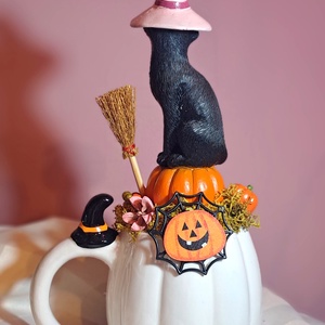 Halloweeni Bögrés Asztaldísz � Boszorkány kalapos Fekete Macska - otthon & életmód - dekoráció - halloween - halloweeni asztaldísz - Meska.hu