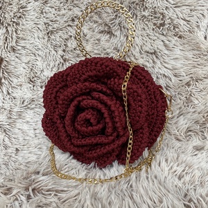 Marisol horgolt, rózsa formájú kézi- és crossbody táska - táska & tok - kézitáska & válltáska - válltáska - Meska.hu