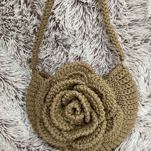 Sofia horgolt kézi- és crossbody táska horgolt pánttal, Táska & Tok, Kézitáska & válltáska, Válltáska, Horgolás, Varrás, MESKA