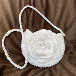 Sofia fehér horgolt crossbody táska horgolt pánttal - Meska.hu