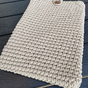 Horgolt laptoptartó 23x33cm laptop tok - táska & tok - laptoptáska, laptop hátizsák - Meska.hu