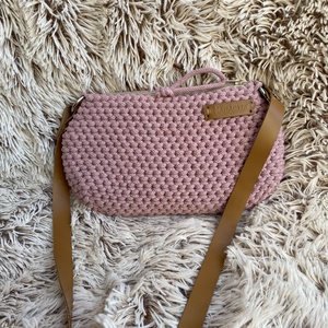 Rose rózsaszín elegáns horgolt crossbody táska - táska & tok - kézitáska & válltáska - vállon átvethető táska - Meska.hu