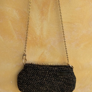 Fekete-arany alkalmi elegáns horgolt kézi- és crossbody táska - táska & tok - kézitáska & válltáska - vállon átvethető táska - Meska.hu