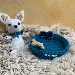 Mimi horgolt csivava névre szóló fekhelyével amigurumi - játék & sport - plüssállat & játékfigura - kutya - Meska.hu